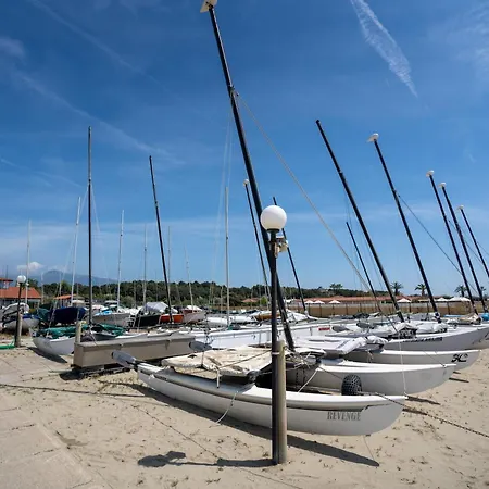 Fantastica Casa Sul Mare Con Giardino Privato * Marina di Pietrasanta