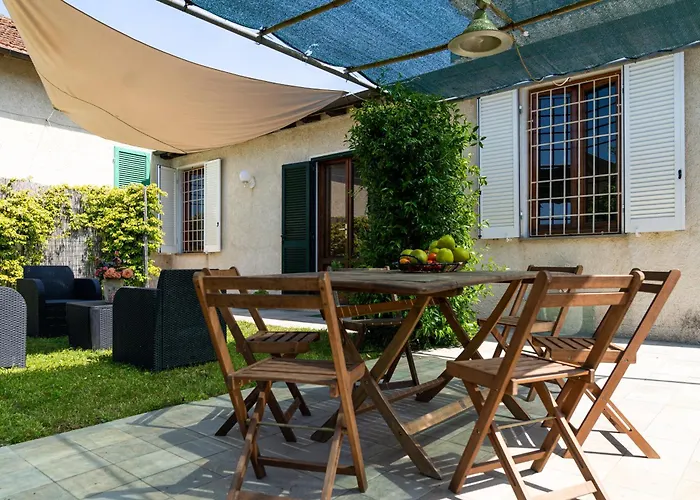 Fantastica Casa Sul Mare Con Giardino Privato * Marina di Pietrasanta