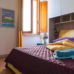 Fantastica Casa Sul Mare Con Giardino Privato