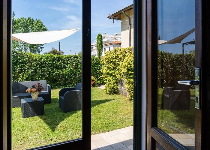 Hébergement de vacances Fantastica Casa Sul Mare Con Giardino Privato *